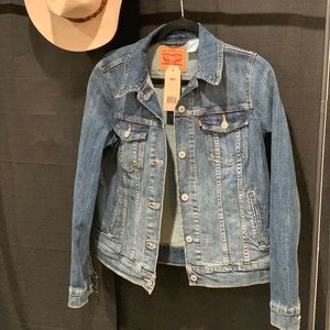 Levi’s jean jacket